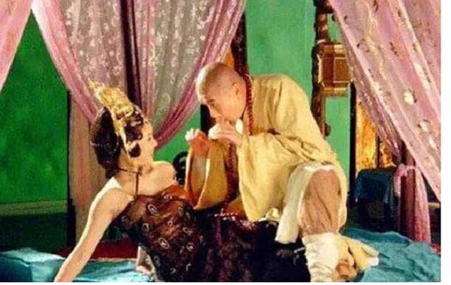 成语故事:徐娘半老,风韵犹存