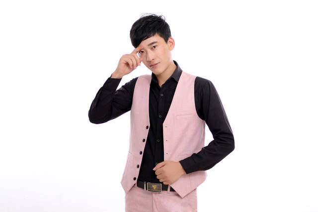 周正宝除了力拼自己的事业,周正宝还热心公益慈善