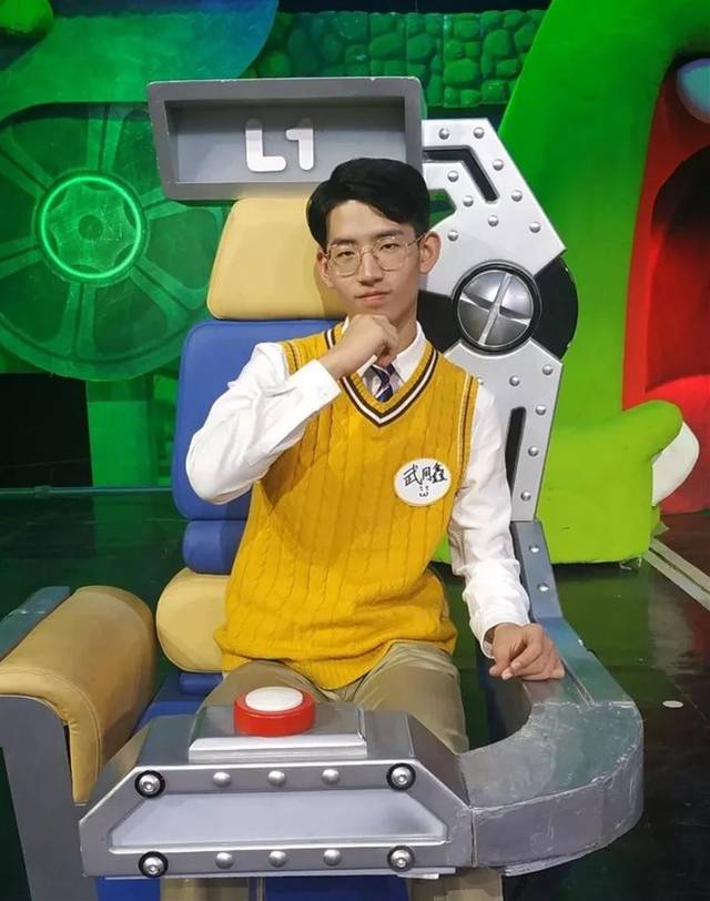 兰州一中在中央电视台《sk极智少年强》中首战胜出!