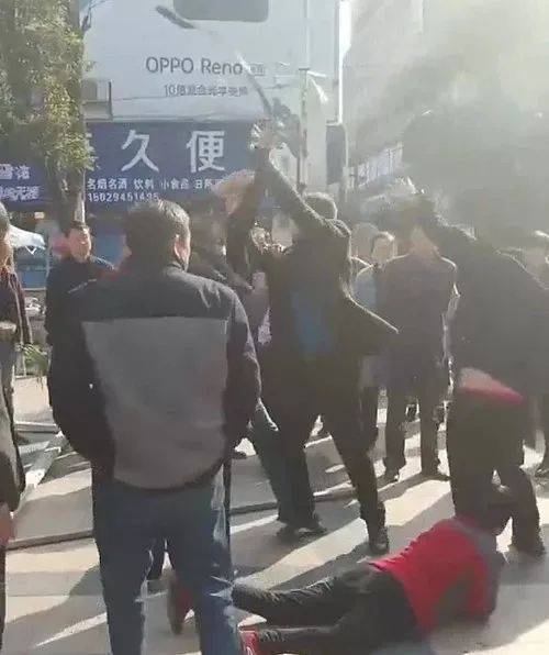 安康城管暴力执法引众怒?官方回应了!