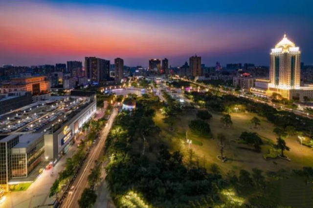 茂名各市区人口面积排行,高州面积最大,电白人口最多!