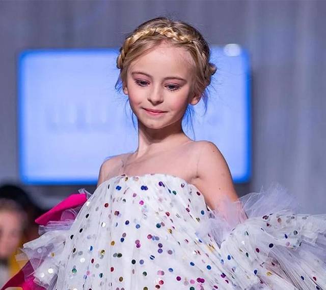 英国9岁小仙女红遍全球不认命的女孩才最美