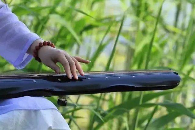 分享六首古琴曲,禅意十足的古风韵律