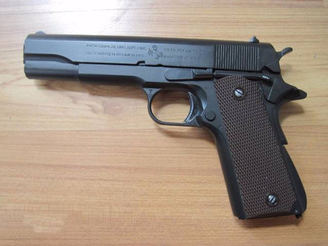 在普通民用手枪里,最贵的也只卖到1000-2000美元之间