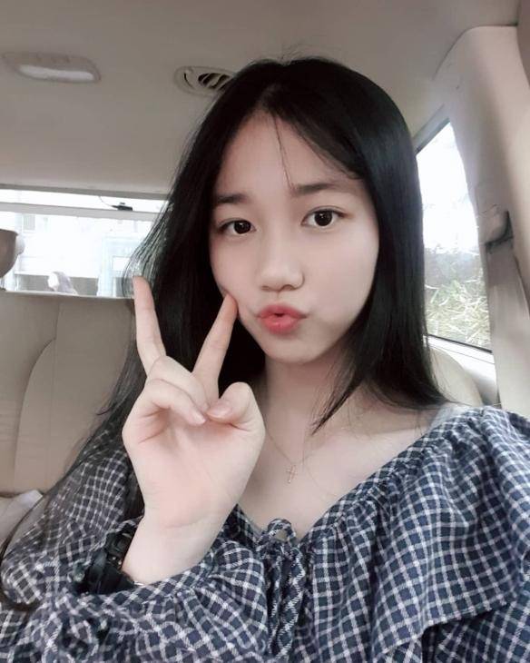 6年了 小"素媛"李甄已经变成亭亭玉立的小姑娘了