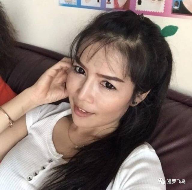 泰国男孩弑母肢解尸体冻在冰箱被发现后开枪爆头自尽