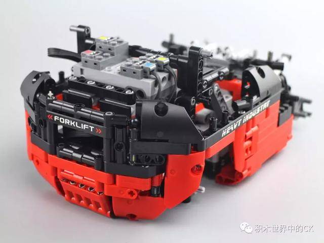 宇星模王积木13106宇星车模系列堆高机