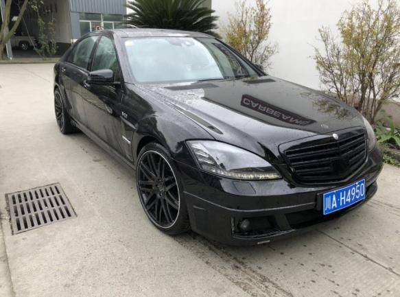 8年前花310万买的巴博斯60s,曾风靡一时,如今更是"老当益壮"