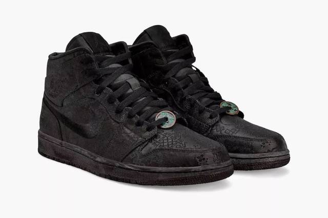 aj1 "白丝绸"到底能不能撕?冠希哥亲自为大家揭晓