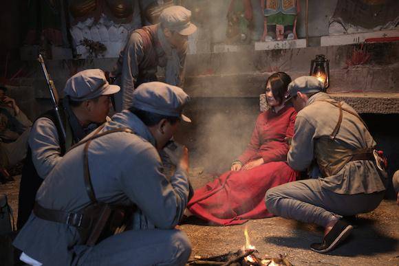 电影《东溪突击》成功首映 红军精神感动观众