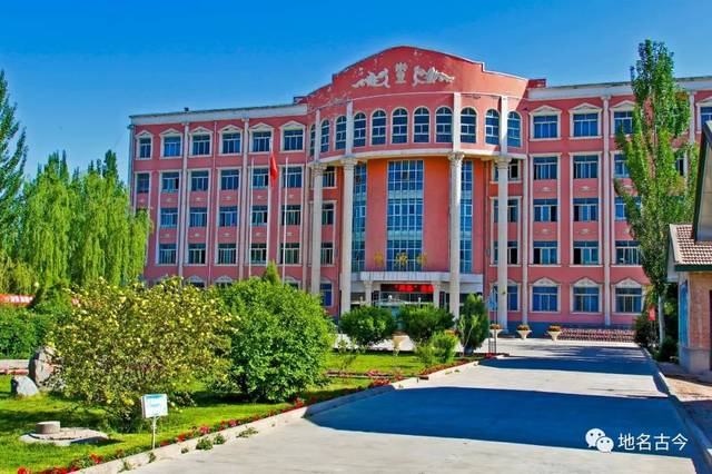 张掖三中教学楼