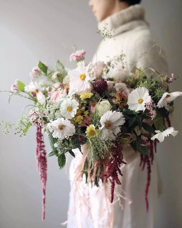 韩国最会穿衣的权志龙竟然是个"雏菊控"?