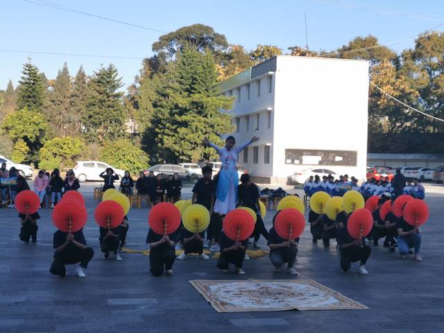 保山市隆阳区金鸡中学举办第十四届校园文体艺术节