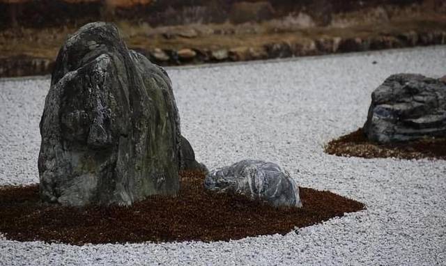 枯山水:不用一滴水,却能看见辽阔大海的日式园林