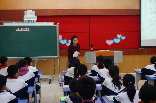 提高“图形与几何”教学中动手操作有效性的课例展示——后乐园街小学与梅园