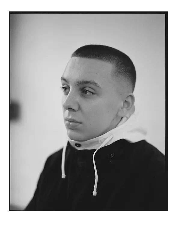 灵感来自于平凡日常的说唱新星 | 专访英国音乐人 aitch