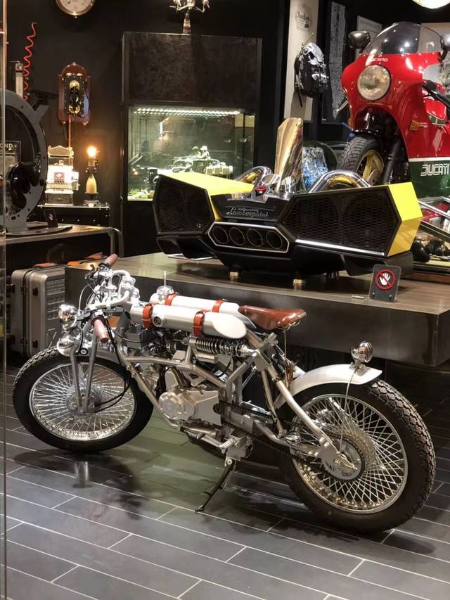 最佳复古代步方案:恶棍机车1919