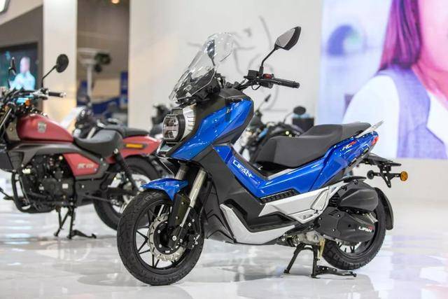 力帆kpv150adv踏板快来了神秘骚粉太子车k19亮相