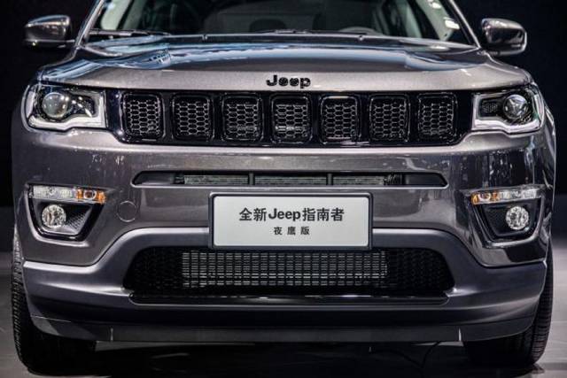 jeep大指挥官夜鹰版图片