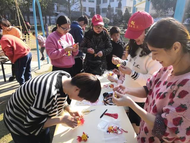 【长廊下·朵朵花开第二十六期】diy手工串珠车挂金鱼