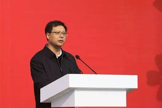 南京市卫健委主任方中友主持启动仪式