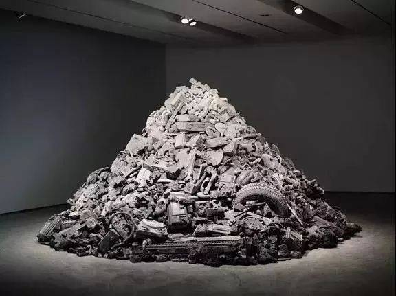 看他的时间废墟世界观崩塌