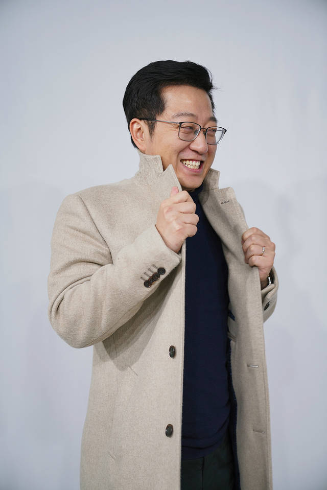 "有钱人"朱一旦蹿红:拥有一块劳力士,还想买法拉利限量款