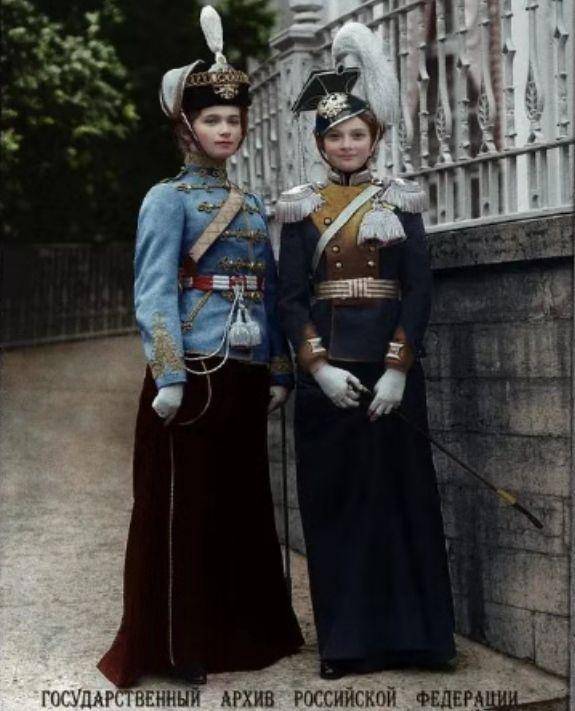罕见的四位沙俄末代公主彩色照片,个个貌美如花,全部被列宁枪决