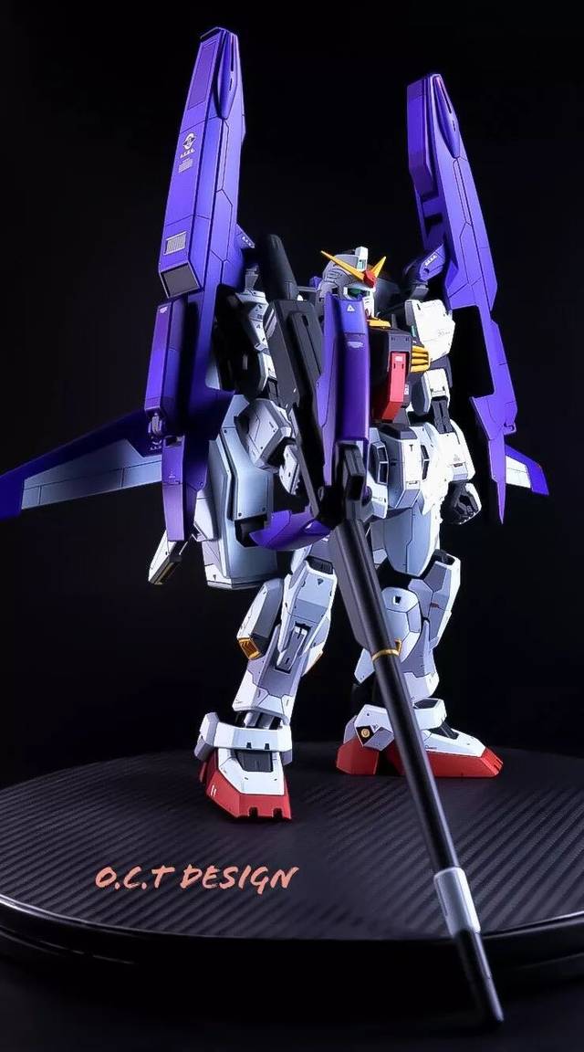 这个mg高达mk2真的不一样,涂装太靓,细节胜似pg