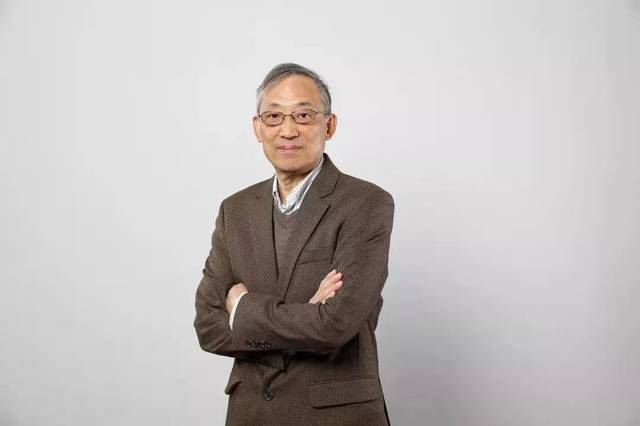 美国工业与应用数学学会会士张寅教授当选在瑞士日内瓦举行的第四十七