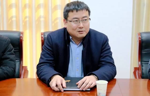 勉县县委常委,统战部部长刘子辉携县工商联领导来我校调研座谈_手机