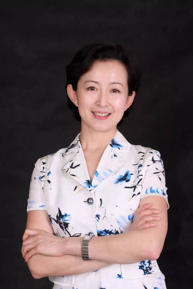 中央戏剧学院实验剧团倾情呈现音乐剧《幸运的家伙》_手机搜狐网