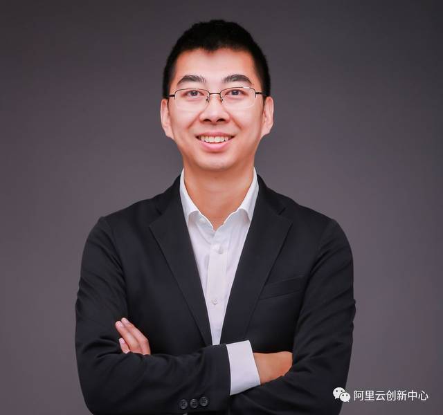 创业明星|宜创科技创始人宜博:一个不想改变世界的程序员不是一个好的