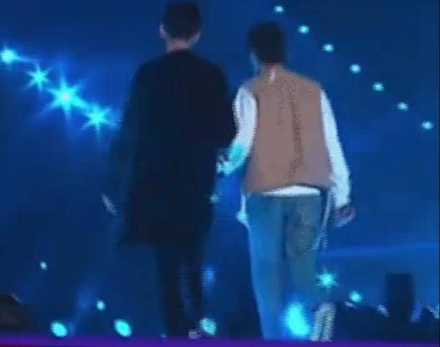 七台跨年晚会最全亮点：顶流都在湖南东方卫视，江苏卫视发话全程真唱（最新发布）