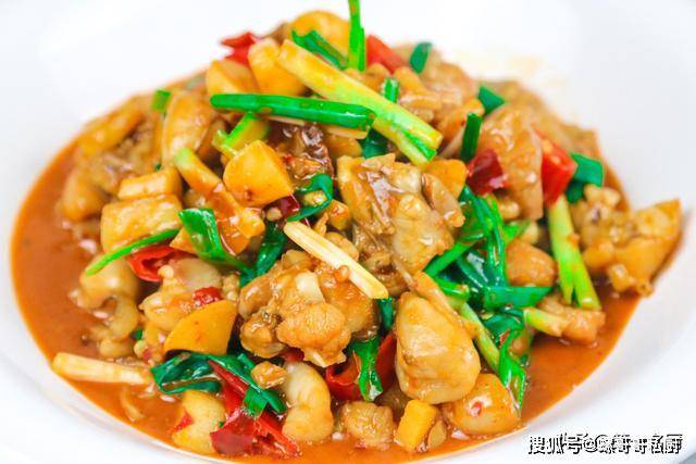 居家也能复刻的火锅店同款香辣牛蛙，肉质鲜嫩，麻辣过瘾，连干三碗米饭！