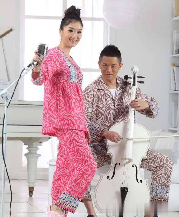 凤凰传奇两人真实关系揭开网友还真猜对了