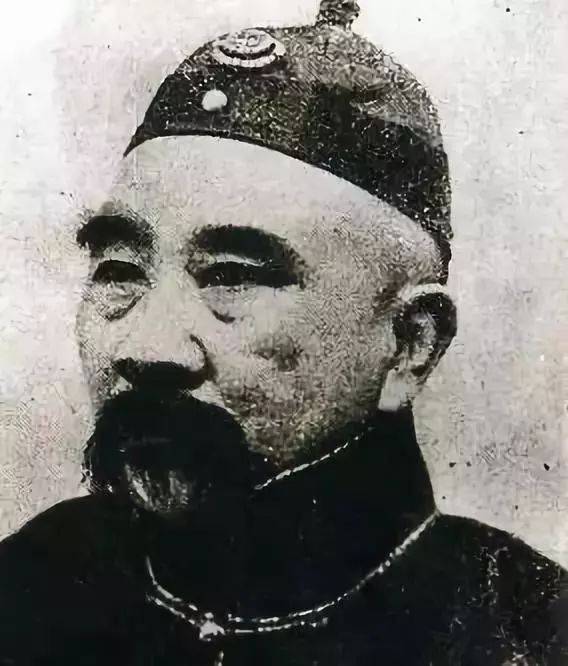 张勋 问题是,段祺瑞你免了就能完事儿了吗?