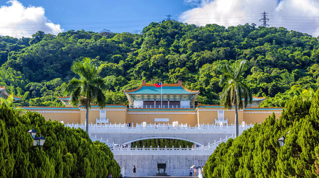 卫星鸟瞰中国四大博物馆,北京故宫面积最大,陕