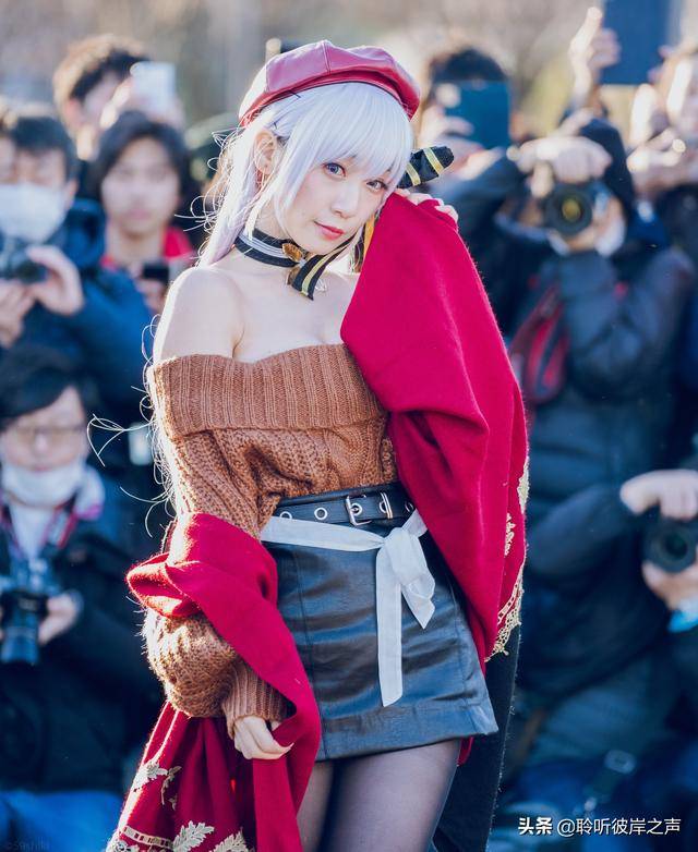 帝国重器《碧蓝航线》贝尔法斯特号袒胸毛衣装 cosplay