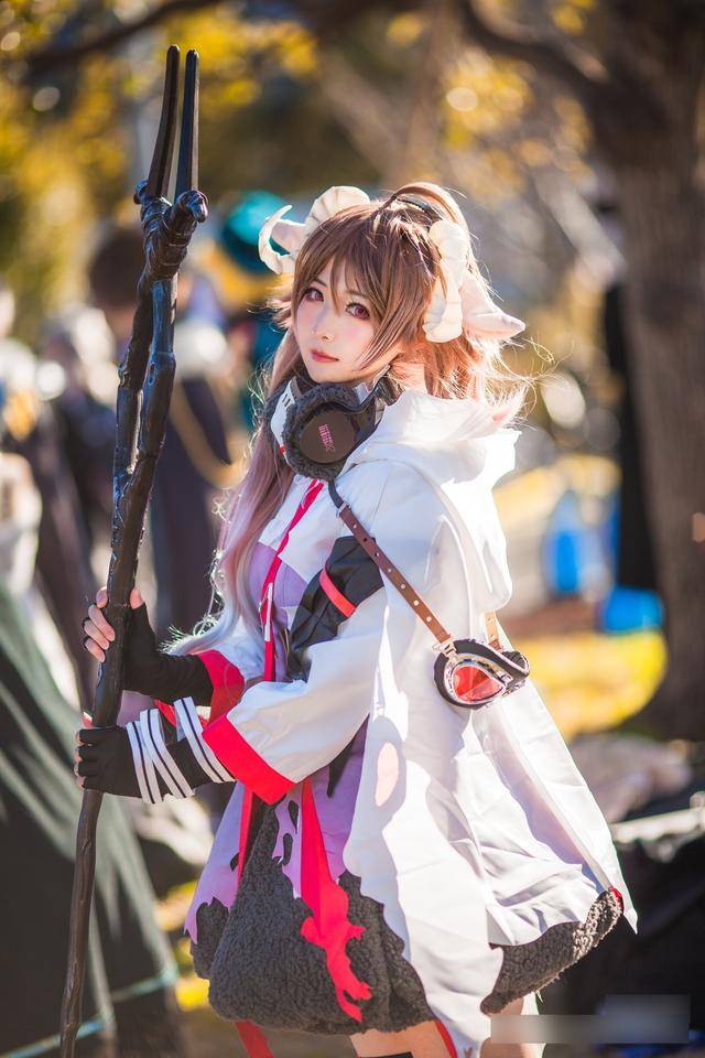 三组国产游戏《明日方舟》角色艾雅法拉cosplay作品欣赏!非常棒