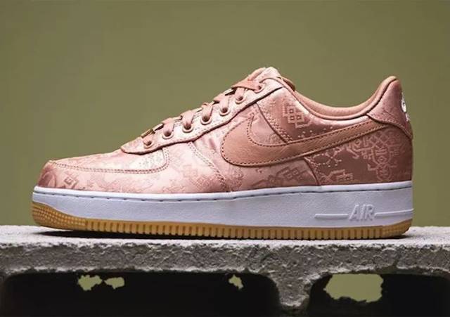 丝绸系列最后一位重磅成员！CLOT x Air Force 1 “玫瑰金” 小姐姐看完全 