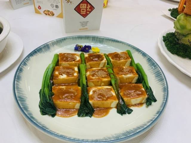 福壽雙全—釀豆腐 十道經典粵菜均為家常食材,外地也可購買 這份