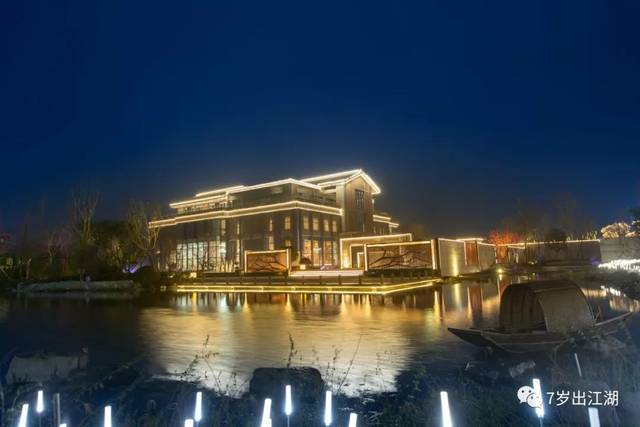 一座有水的院子才显灵气夜访仟坤水街