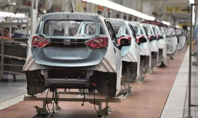 下架"皮尺部",坚定原创,众泰能否洗白?