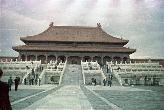 老照片:1949年北平解放时的故宫紫禁城