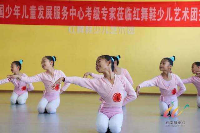 【中少考级】舞蹈考级需要一步一个脚印,见证成长,让梦想继续舞蹈