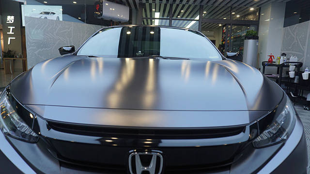 玩转潮酷新年 思域电光深空灰改色膜