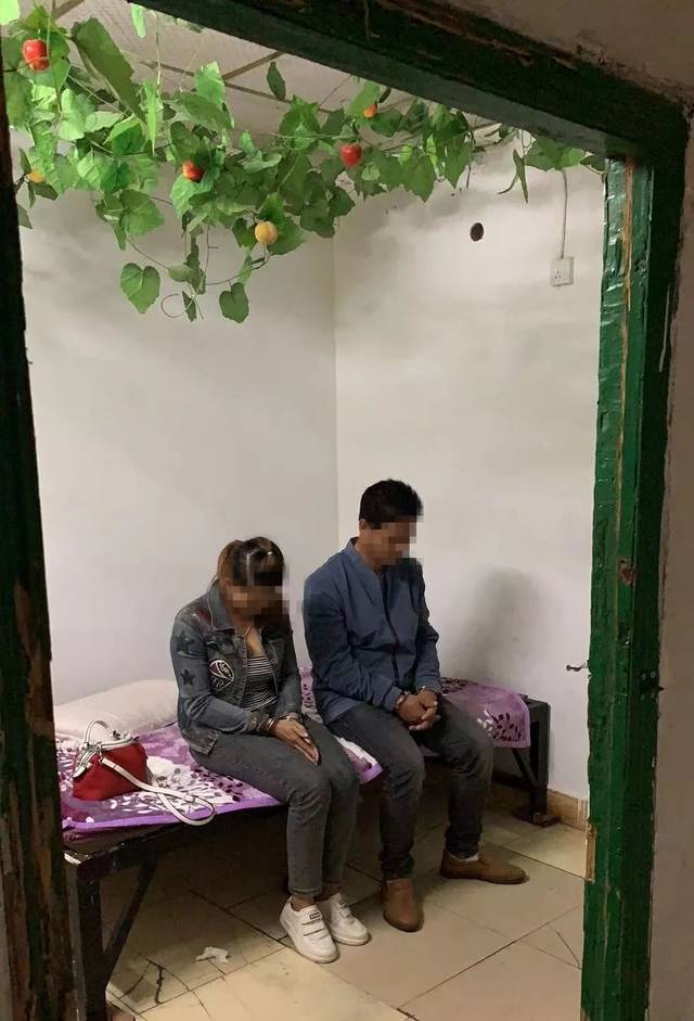 邵阳卖婬店图片