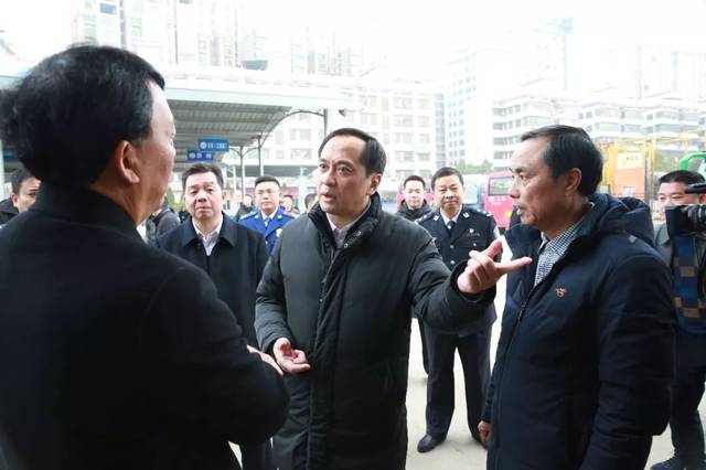 省公安厅党委副书记,副厅长杨琪君,省公安厅交警总队总队长蒋建湘等