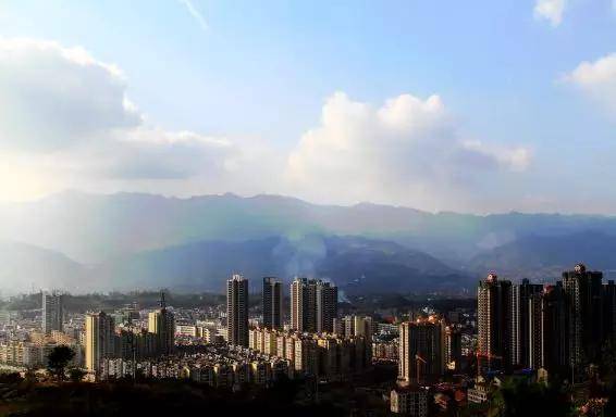 邻水县府驻地——鼎屏镇